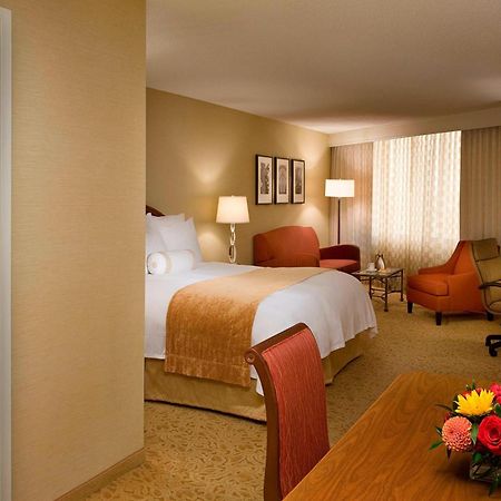 Toronto Airport Marriott Hotel Eksteriør bilde