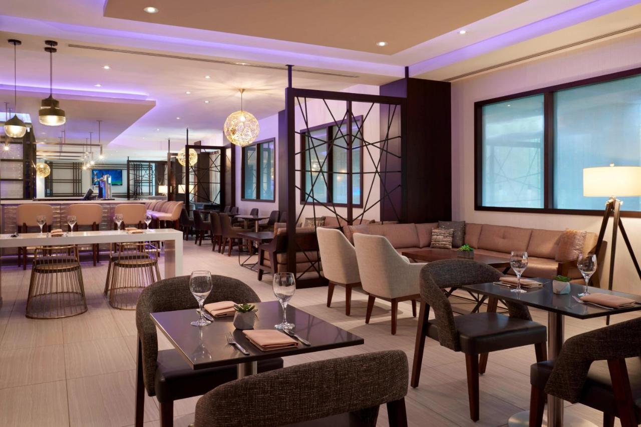 Toronto Airport Marriott Hotel Eksteriør bilde