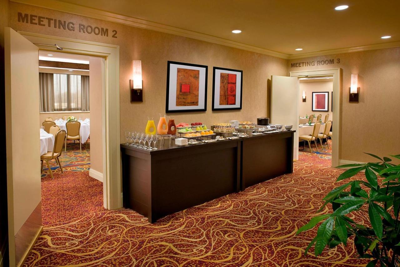 Toronto Airport Marriott Hotel Eksteriør bilde
