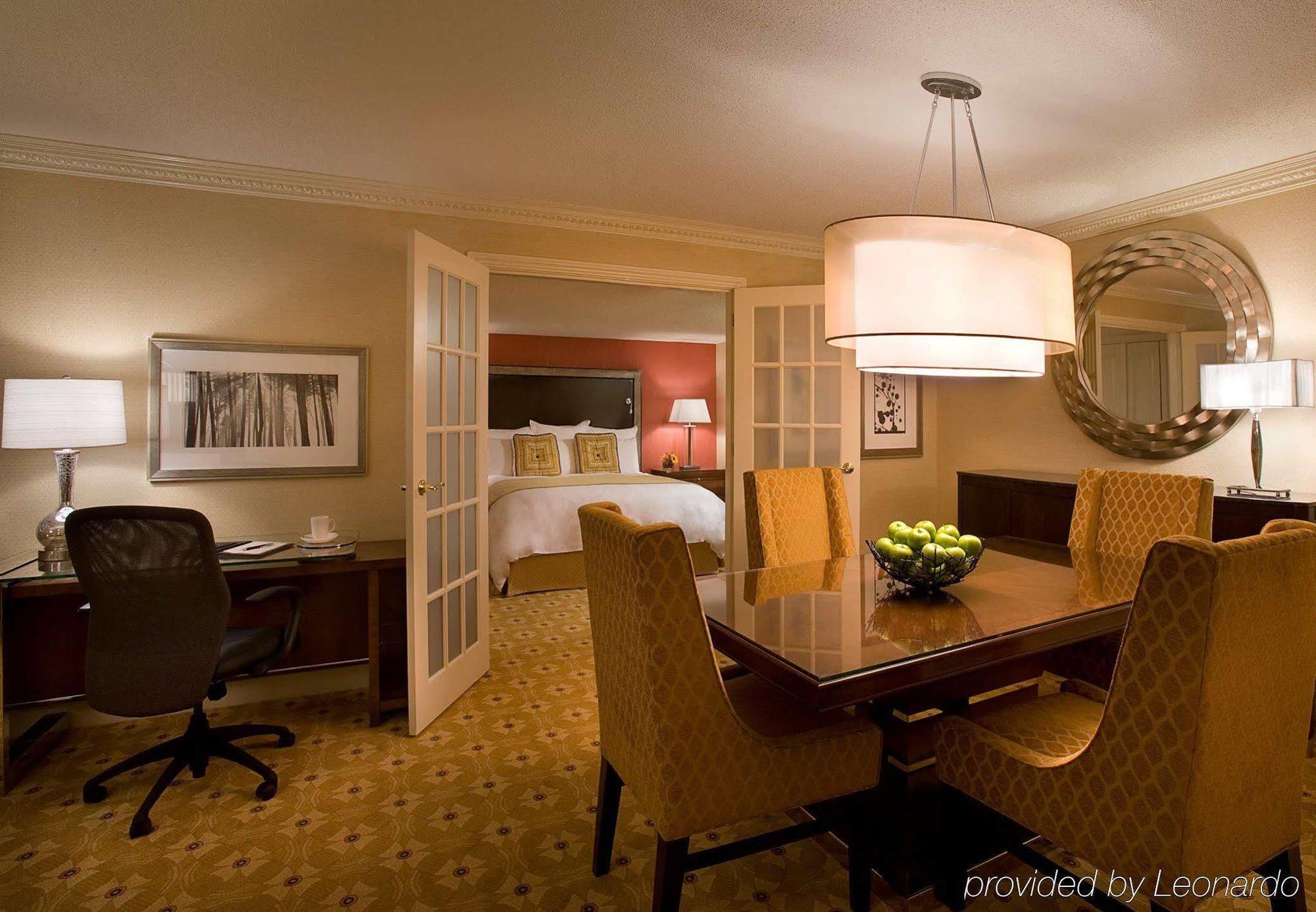 Toronto Airport Marriott Hotel Rom bilde